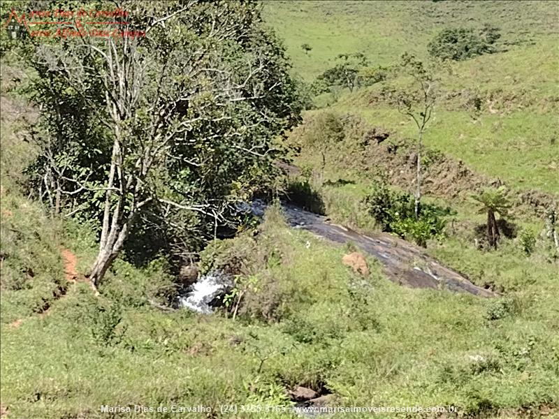 Sítio a Venda no Outros em Bocaina de Minas